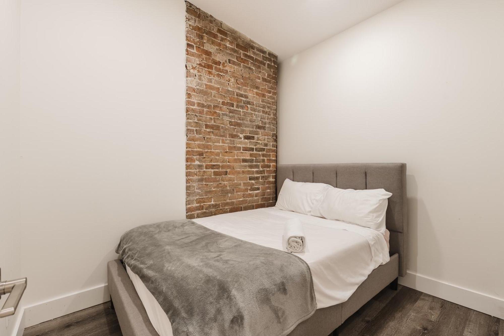 Elegant 3 Bedroom Apartment In Old Port - 302 Montreal Zewnętrze zdjęcie